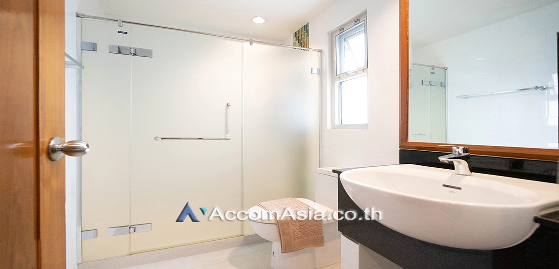 9  3 br Apartment for rent and sale in Sathorn ,Bangkok BTS Chong Nonsi at Thai Colonial Style AA17614