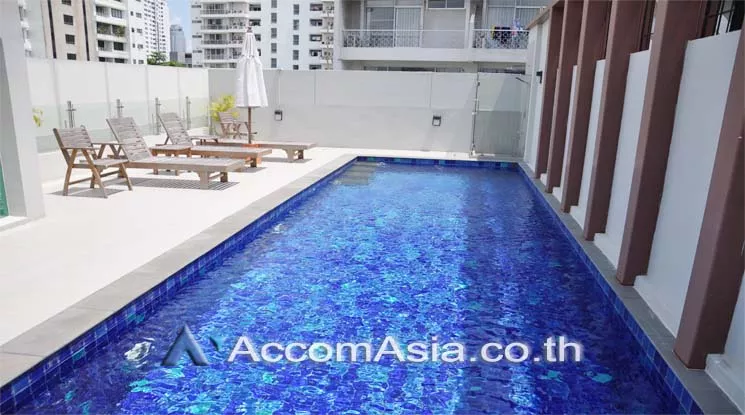  1 Bedroom  Apartment For Rent in Sukhumvit, Bangkok  near BTS Thong Lo (AA17621)