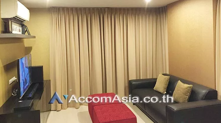  2 Bedrooms  Condominium For Rent in Sathorn, Bangkok  near BTS Chong Nonsi - BRT Sathorn (AA17645)