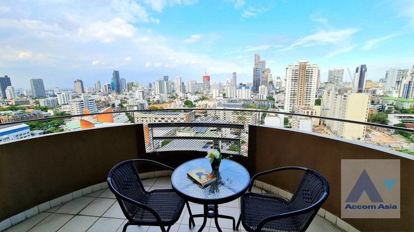 12  3 br Apartment for rent and sale in Sukhumvit ,Bangkok BTS Phrom Phong at Fully Furnished Suites AA17654
