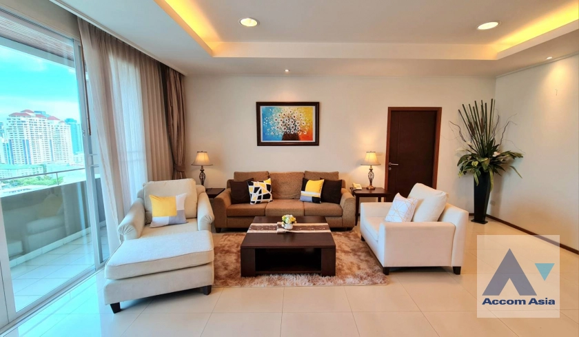 Big Balcony |  Fully Furnished Suites Apartment  3 Bedroom for Sale & Rent BTS Phrom Phong in Sukhumvit Bangkok