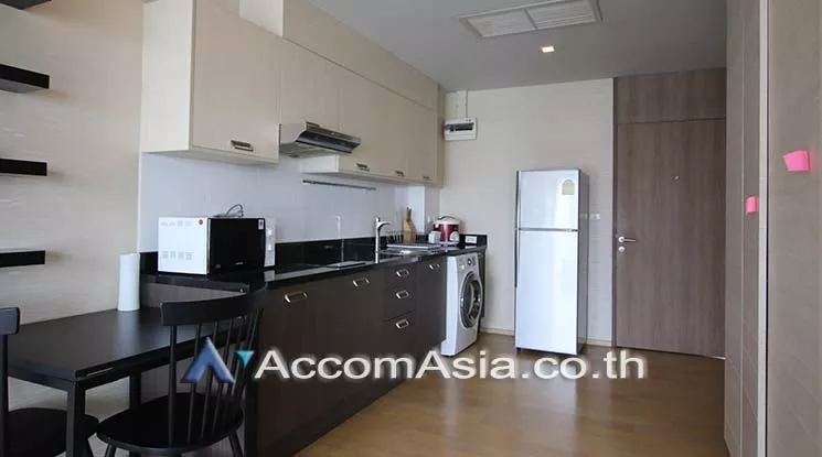 unit 1 Bedroom  Condominium For Rent in Sukhumvit, Bangkok  near BTS Phrom Phong (AA17659)