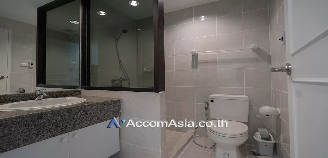 7  2 br Apartment For Rent in Sathorn ,Bangkok BTS Surasak at Good Location AA17663