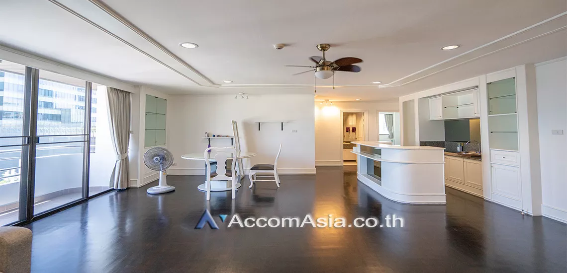 Pet friendly |  2 Bedrooms  Apartment For Rent in Sathorn, Bangkok  near BTS Surasak (AA17665)