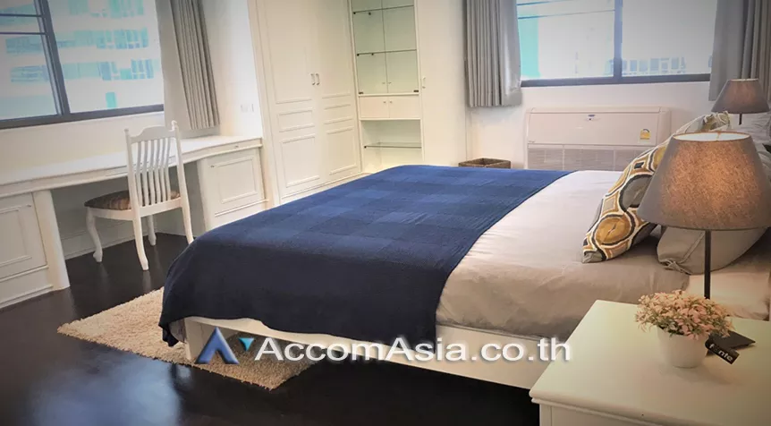 5  2 br Apartment For Rent in Sathorn ,Bangkok BTS Surasak at Good Location AA17666