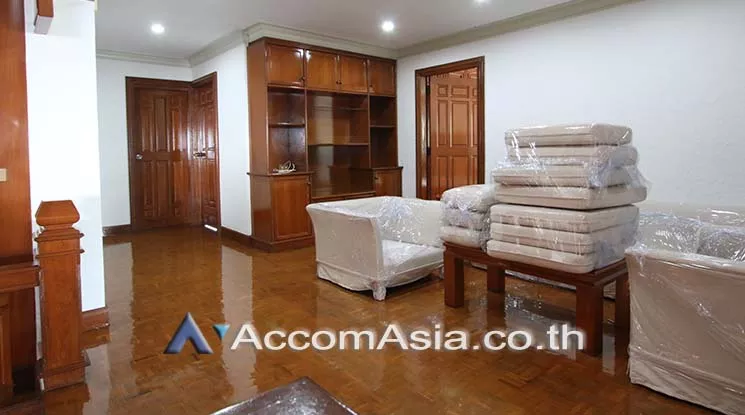 6  3 br Apartment For Rent in Sukhumvit ,Bangkok BTS Asok - MRT Sukhumvit at Convenience for your family AA17668