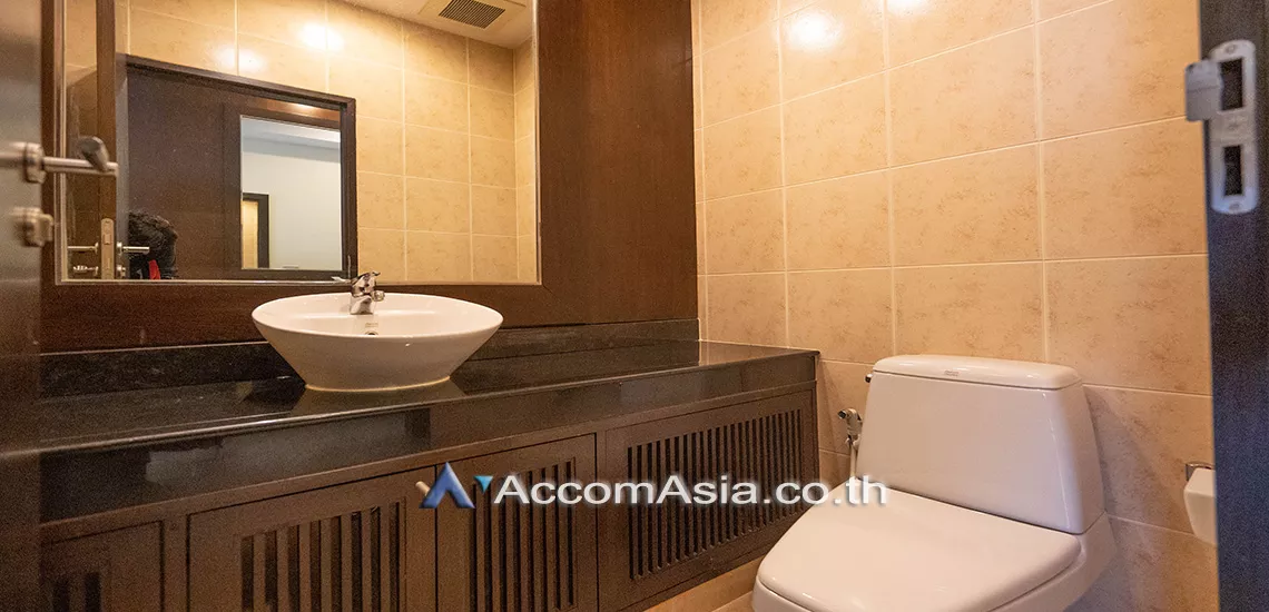 13  3 br Apartment For Rent in Sukhumvit ,Bangkok BTS Asok - MRT Sukhumvit at Elegant place for a Pet Friendly AA17704