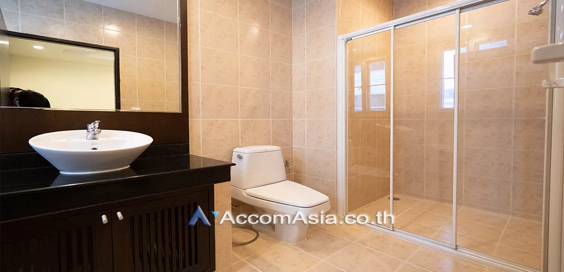 10  3 br Apartment For Rent in Sukhumvit ,Bangkok BTS Asok - MRT Sukhumvit at Elegant place for a Pet Friendly AA17704