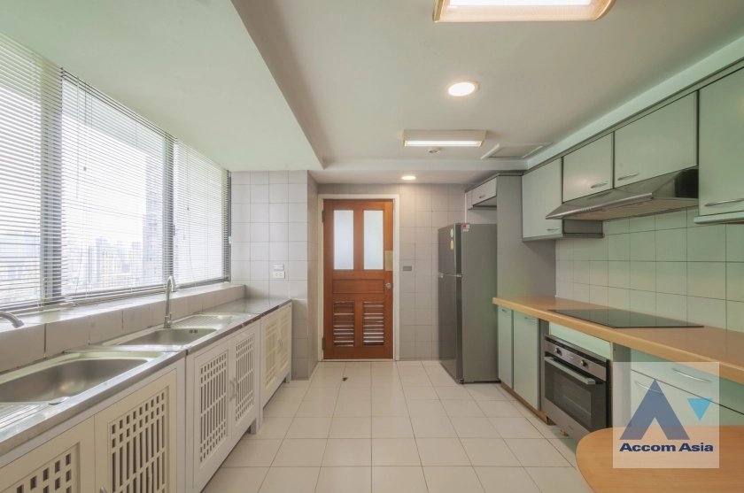 unitPet friendly |  3 Bedrooms  Condominium For Rent & Sale in Sukhumvit, Bangkok  (AA17711)