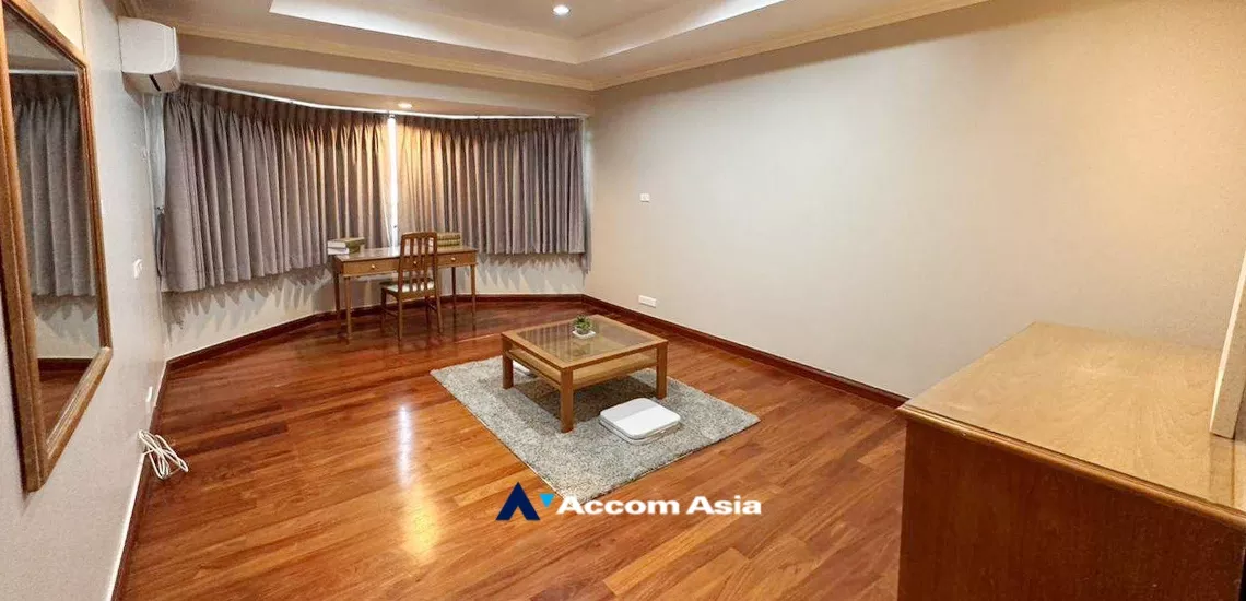  1  2 br Condominium For Rent in Sukhumvit ,Bangkok BTS Phrom Phong at Baan Suan Petch AA17726