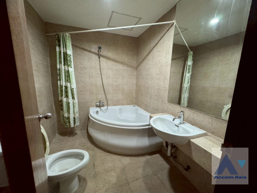 21  2 br Condominium For Rent in Sukhumvit ,Bangkok BTS Phrom Phong at Baan Suan Petch AA17730