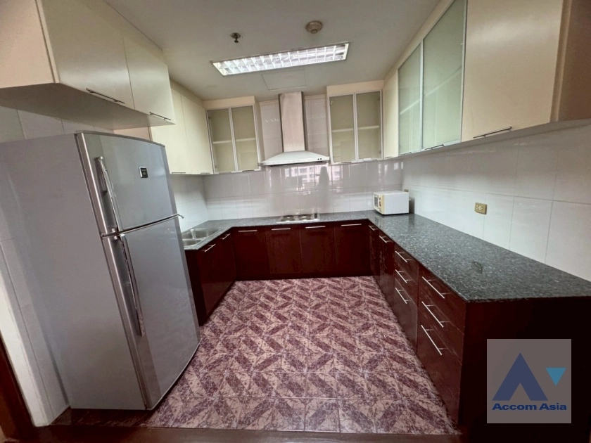 10  2 br Condominium For Rent in Sukhumvit ,Bangkok BTS Phrom Phong at Baan Suan Petch AA17730