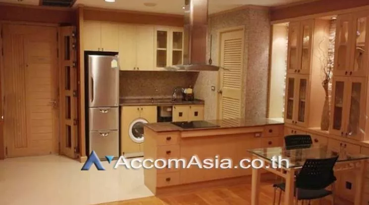  1 Bedroom  Condominium For Sale in Charoennakorn, Bangkok  near BTS Krung Thon Buri (AA17752)