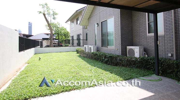  1  4 br House for rent and sale in Sukhumvit ,Bangkok BTS Phrom Phong AA17760