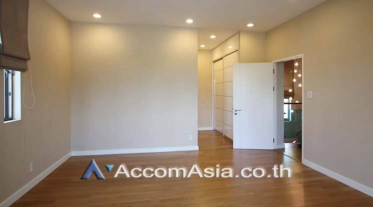 14  4 br House For Rent in sukhumvit ,Bangkok BTS Phrom Phong AA17760