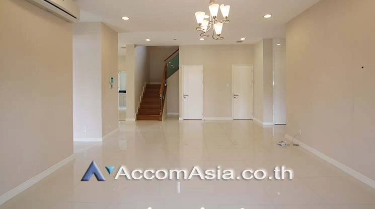 5  4 br House for rent and sale in Sukhumvit ,Bangkok BTS Phrom Phong AA17760