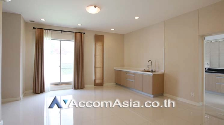 10  4 br House For Rent in sukhumvit ,Bangkok BTS Phrom Phong AA17760