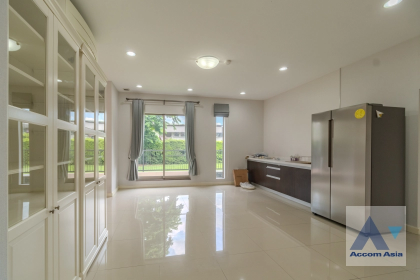 7  4 br House For Rent in Sukhumvit ,Bangkok BTS Phrom Phong AA17761