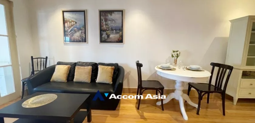  1 Bedroom  Condominium For Rent & Sale in Sukhumvit, Bangkok  near BTS Thong Lo (AA17764)