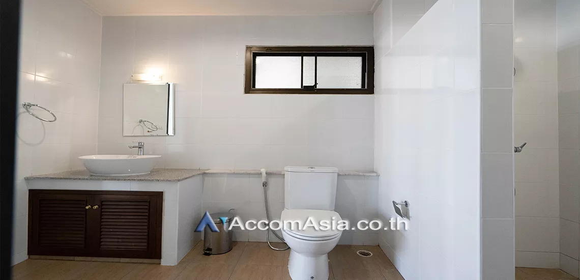 9  3 br Townhouse For Rent in Sukhumvit ,Bangkok BTS Phra khanong AA17790