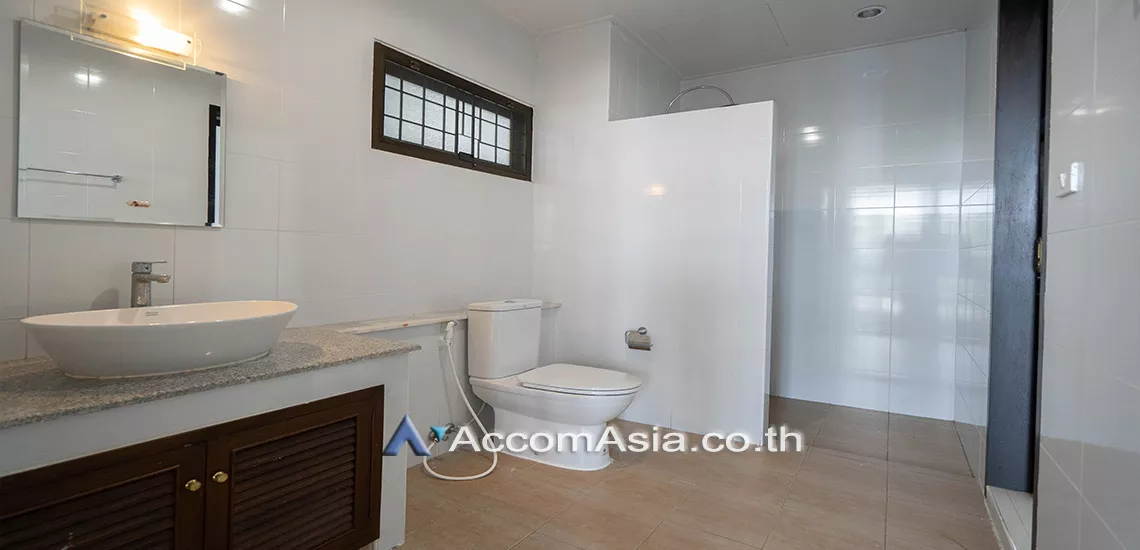 10  3 br Townhouse For Rent in Sukhumvit ,Bangkok BTS Phra khanong AA17790