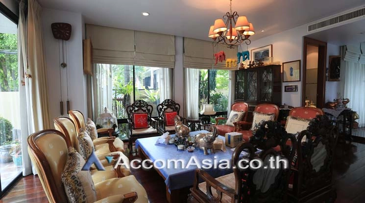  1  3 br House For Sale in sukhumvit ,Bangkok BTS Ekkamai AA17800