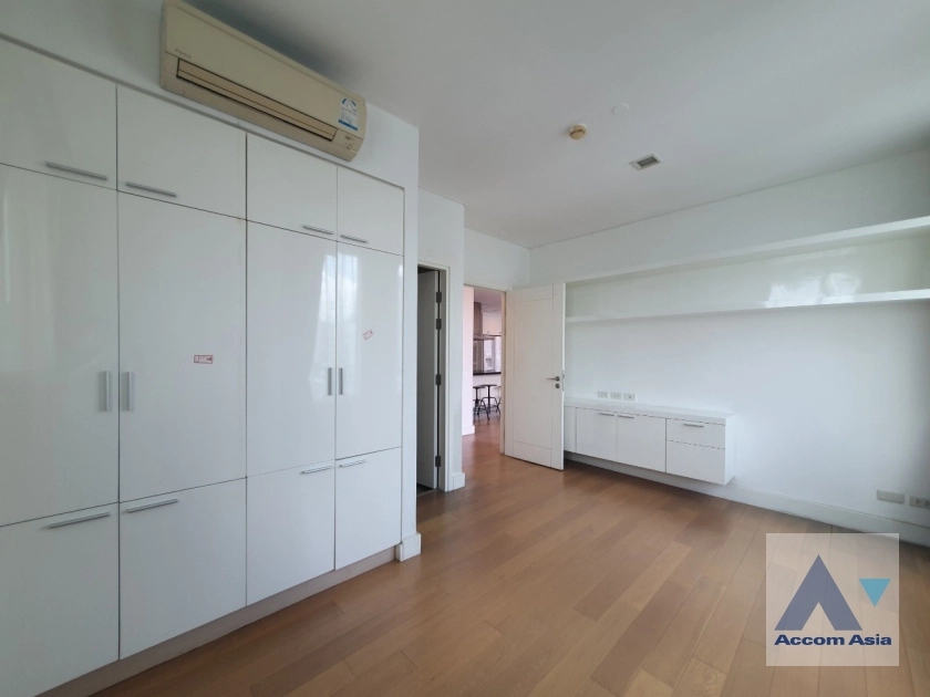 26  3 br Condominium for rent and sale in Sukhumvit ,Bangkok BTS Asok - MRT Sukhumvit at Wind Sukhumvit 23 AA17825