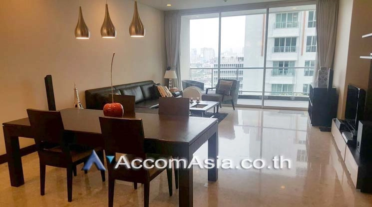 unit 2 Bedrooms  Condominium For Rent & Sale in Ploenchit, Bangkok  near BTS Chitlom (AA17829)