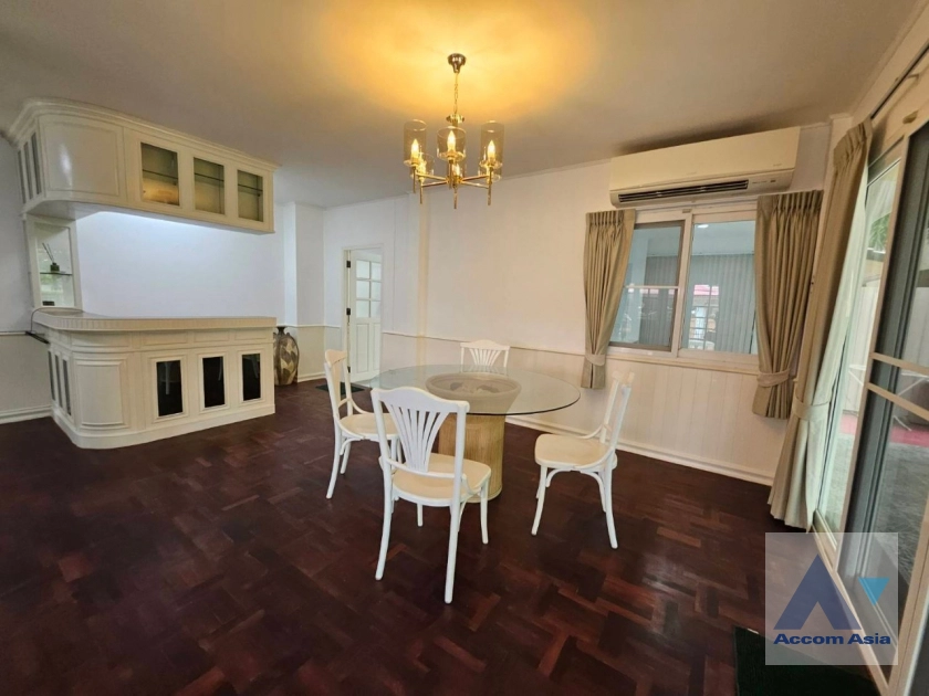 12  4 br House for rent and sale in Samutprakan ,Samutprakan BTS Bearing at Moo Baan Ladawan Srinakarin 50204