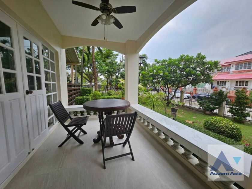 13  4 br House for rent and sale in Samutprakan ,Samutprakan BTS Bearing at Moo Baan Ladawan Srinakarin 50204