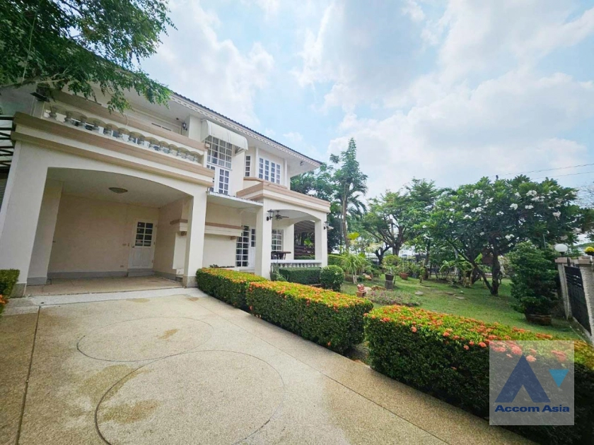 39  4 br House for rent and sale in Samutprakan ,Samutprakan BTS Bearing at Moo Baan Ladawan Srinakarin 50204