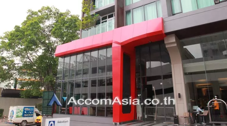 unit Studio  Apartment For Rent in Sukhumvit, Bangkok  near BTS Ekkamai (AA17838)