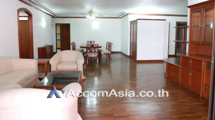 1  2 br Apartment For Rent in Ploenchit ,Bangkok BTS Ratchadamri at High rise and Peaceful AA17872
