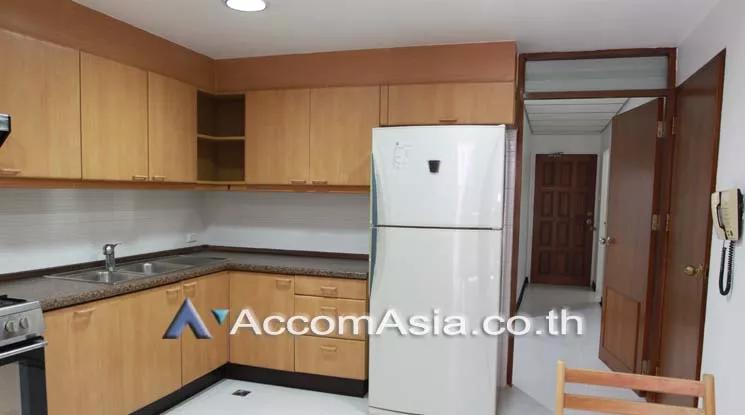 14  2 br Apartment For Rent in Ploenchit ,Bangkok BTS Ratchadamri at High rise and Peaceful AA17872