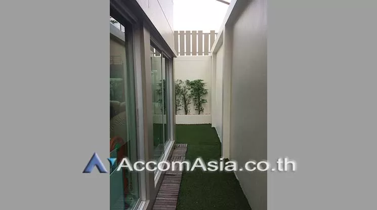 9  4 br Townhouse for rent and sale in Pattanakarn ,Bangkok ARL Ramkhamhaeng at Noble Cube AA17874