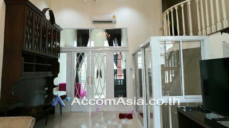  1  3 br Townhouse For Rent in Sathorn ,Bangkok BTS Chong Nonsi - BRT Nararam 3 at Baan Klang Krung : Narathiwas AA17883