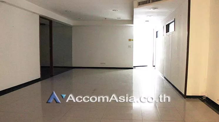 7  Office Space for rent and sale in Sukhumvit ,Bangkok BTS Asok - MRT Sukhumvit at Ocean Tower 2 AA17887