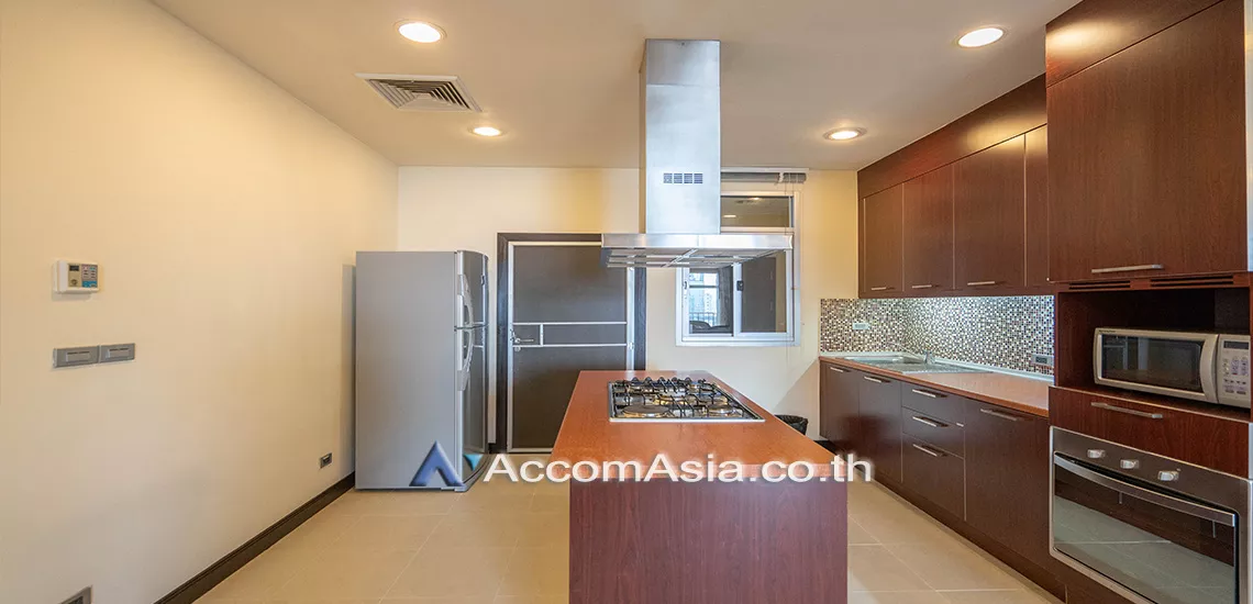  1  2 br Apartment For Rent in Sukhumvit ,Bangkok BTS Asok - MRT Sukhumvit at Elegant place for a Pet Friendly AA17906