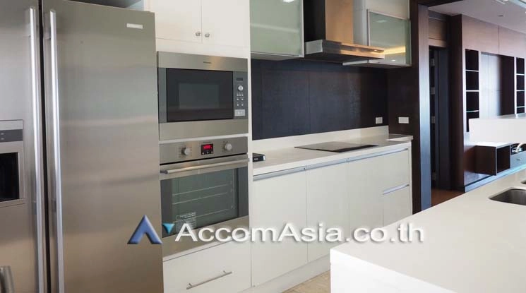 12  3 br Condominium For Rent in Sathorn ,Bangkok BTS Sala Daeng - MRT Lumphini at Sathorn Gardens AA17935