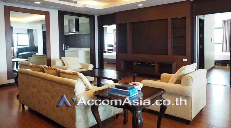  1  3 br Condominium For Rent in Sathorn ,Bangkok BTS Sala Daeng - MRT Lumphini at Sathorn Gardens AA17935