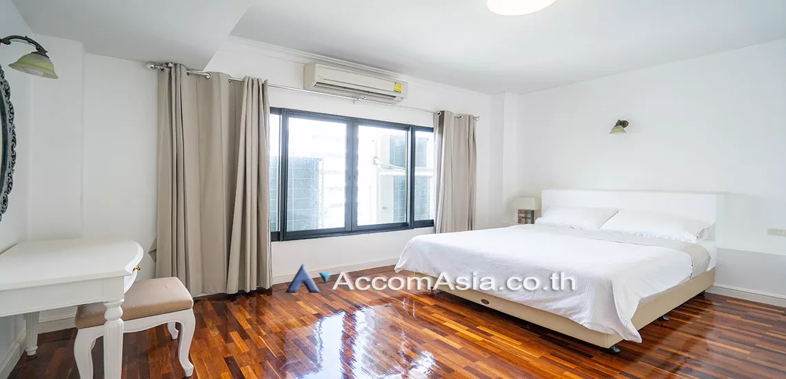8  3 br Apartment For Rent in Sathorn ,Bangkok MRT Lumphini at Homely atmosphere place AA17936