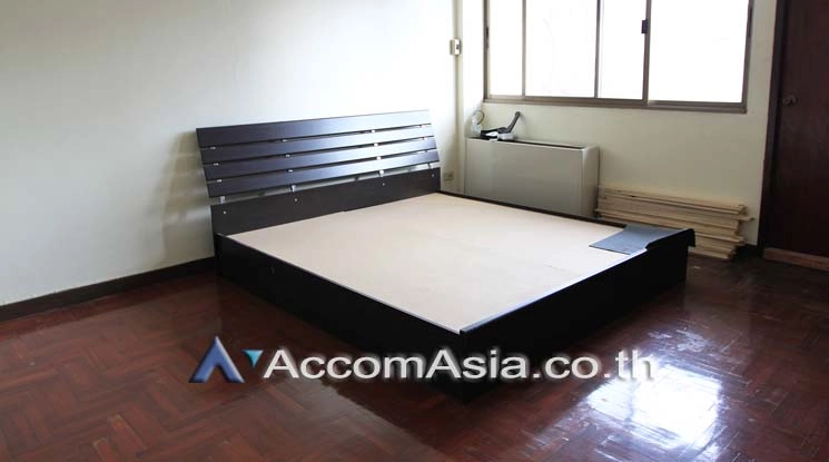 14  3 br Townhouse for rent and sale in Sukhumvit ,Bangkok BTS Thong Lo AA17938
