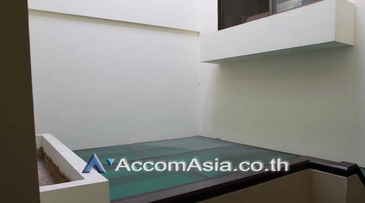 7  3 br Townhouse for rent and sale in Sukhumvit ,Bangkok BTS Thong Lo AA17938