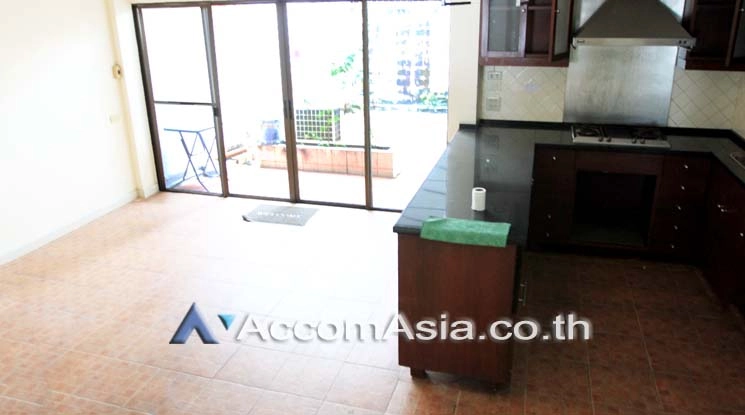 4  3 br Townhouse for rent and sale in Sukhumvit ,Bangkok BTS Thong Lo AA17938