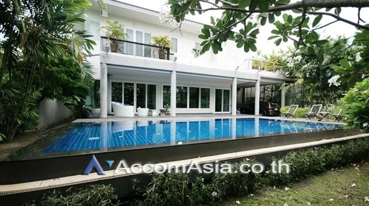  1  4 br House For Rent in sukhumvit ,Bangkok BTS Ekkamai - BTS Phra khanong AA17973