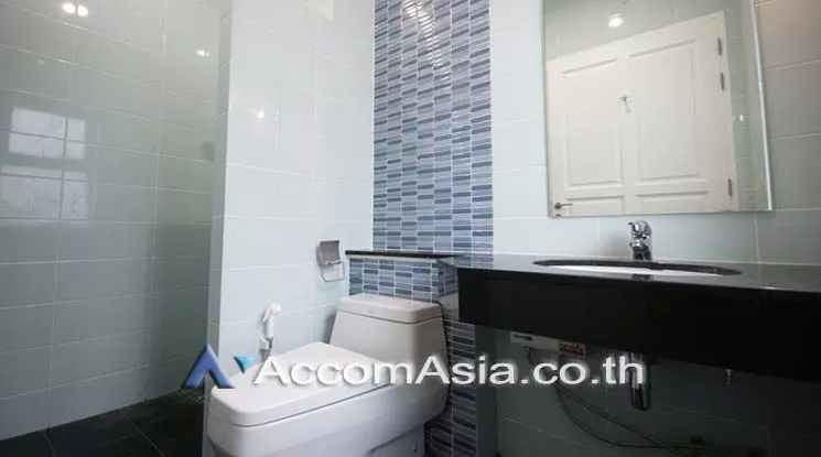 21  4 br House For Rent in Sukhumvit ,Bangkok BTS Ekkamai - BTS Phra khanong AA17973