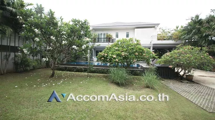 22  4 br House For Rent in Sukhumvit ,Bangkok BTS Ekkamai - BTS Phra khanong AA17973