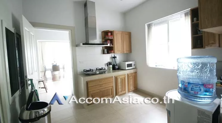 14  4 br House For Rent in Sukhumvit ,Bangkok BTS Ekkamai - BTS Phra khanong AA17973