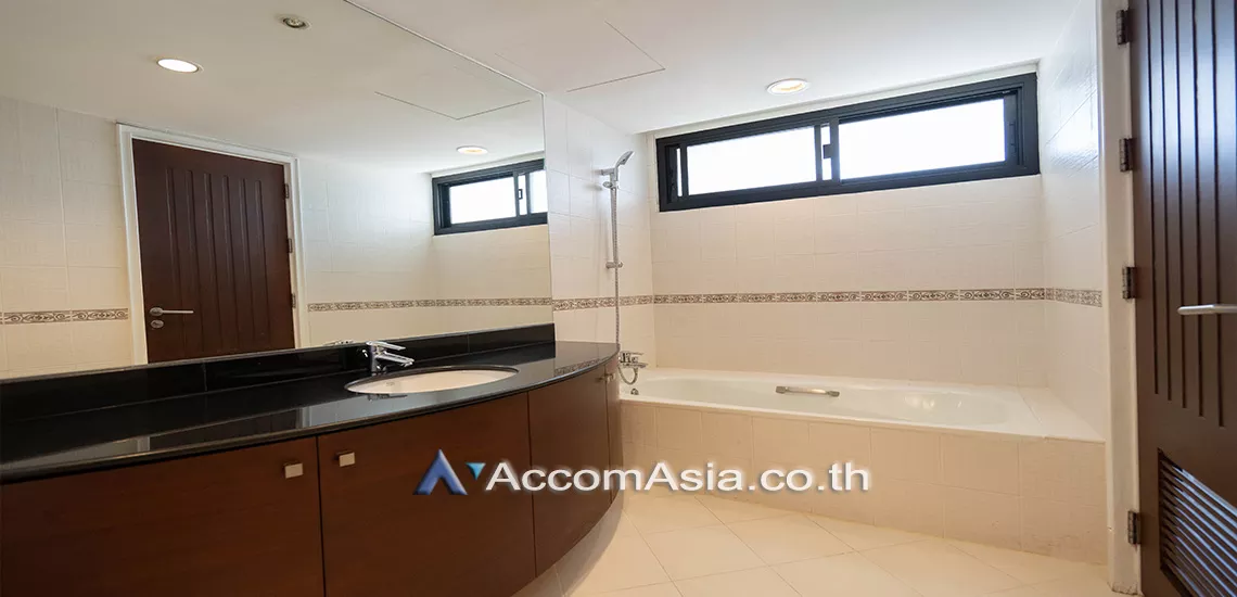 10  4 br Apartment For Rent in Sukhumvit ,Bangkok BTS Phrom Phong at Children Dreaming Place AA17978