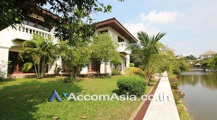  2  4 br House For Rent in  ,Samutprakan  at Exclusive House in compound 50214